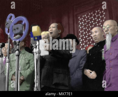 . Diese Datei hat keine Beschreibung, und können andere Informationen fehlen. Bitte geben Sie eine aussagekräftige Beschreibung dieser Datei. . Unbekannt. Farbige Version von China, Mao (2).jpg aus Wikipedia. Farbige von: Jupiter Kasparow 127 China, Mao (2) Farbe Stockfoto