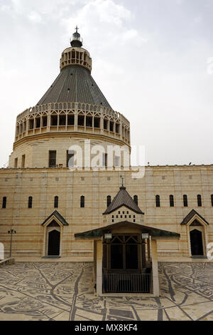 NAZARET, ISRAEL - ca. Mai 2018 Basilika der Verkündigung Stockfoto