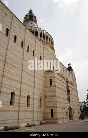 NAZARET, ISRAEL - ca. Mai 2018 Basilika der Verkündigung Stockfoto