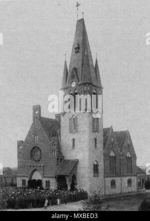 . English: Opalenica, Pfarrkirche St. Josef (Ehem. evangelisch-lutherische Kirche). Ansicht um 1945. Englisch: Opalenica, Pfarrkirche St. Josef (ehemalige Lutherische Kirche). Foto aus dem um 1945. Italiano: DAL PREVAT 2 Opalenica, Chiesa di S. Giuseppe (ex Chiesa luterana). Fotografia circa 1945. Polski: Opalenica, kościół pw. Św. Józefa (Dawny zbór ewangelicki). Zdjęcie z około 1945 roku. Русский: Опаленица, приходский костёл Св. (Иосифа бывшая лютеранская кирха). Фотография около 1945 года. . Diese Datei fehlt, Informationen zum Autor. 347 Kosciol Jozefa-Opalenica-1 Stockfoto