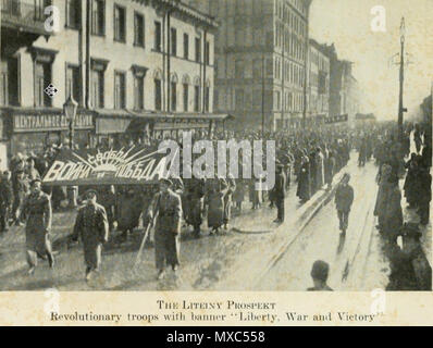 . Русский: Демонстрация на проспекте Литейном (Петроград) после Февральской революции 1917 г. 15 September 2012, 02:20:45. James L. Houghteling 374 Liteiyny pr. (April 1917) Stockfoto