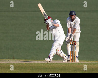 Englisches Dorf cricket Stockfoto