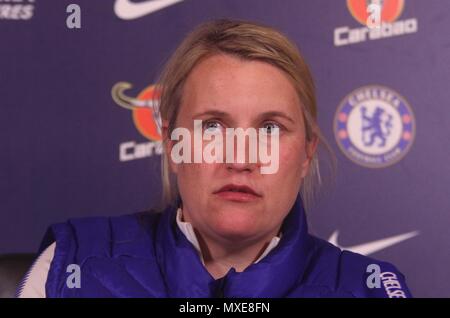 Chelsea Damen halten eine Pressekonferenz vor ihren Cup Finale gegen Arsenal am Samstag, London, Großbritannien mit: Emma Hayes (Manager) Wo: Chichester, Großbritannien Wann: 03. Mai 2018 Credit: WENN.com Stockfoto