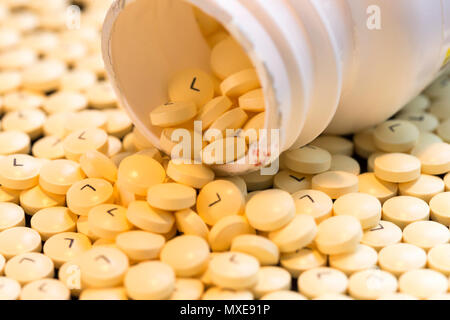 Nahaufnahme von Baby Aspirin, USA Stockfoto
