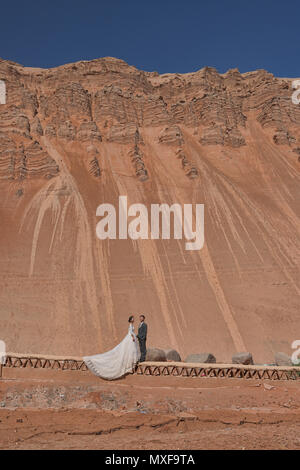 In der Flammenden Berge, Turpan, Xinjiang, China Heiraten Stockfoto