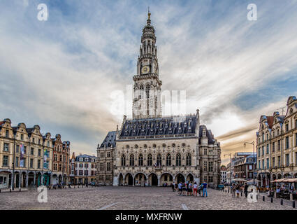 Place des Heros Square in Arras, Frankreich Am 23. März 2015 getroffen Stockfoto