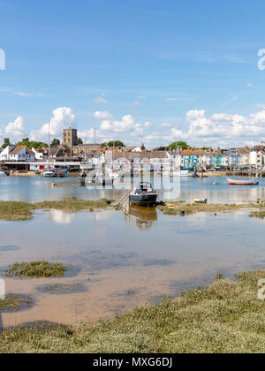 Shoreham-By-Sea, Großbritannien; 3. Juni 2018; Boote auf dem Fluss Adur Stockfoto