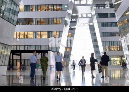 Brüssel, Belgien. 01 Juni, 2018. Die neue NATO-Hauptquartier in Brüssel, Belgien, 1. Juni 2016. Credit: Jakub Dospiva von der Nachrichtenagentur CTK/Foto/Alamy leben Nachrichten Stockfoto