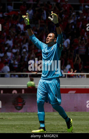 San Jose, Costa Rica. 3. Juni 2018. Keylor Navas, Torwart von Costa Rica feiert während eines internationalen Testspiel gegen Nordirland vor der FIFA WM Russland 2018 in San Jose, Costa Rica, am 3. Juni 2018. Costa Rica gewann 3-0. Credit: Kent Gilbert/Xinhua/Alamy leben Nachrichten Stockfoto