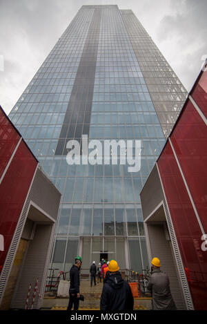 Juni 4, 2018 - Turin, Italy-June 4, 2018: Regione Skyscraper Presse Besuch der Baustelle Credit: Stefano Guidi/ZUMA Draht/Alamy leben Nachrichten Stockfoto