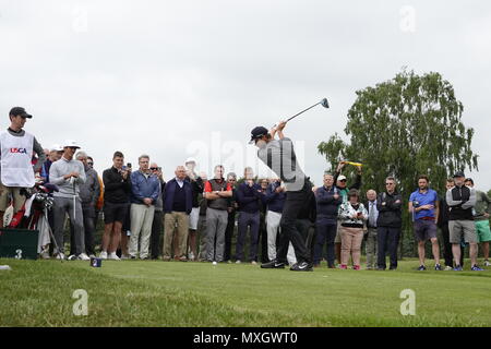 Walton Heath Golf Club, Surrey, Großbritannien, 4. Juni 2018 Thomas Pieters (Belgien) auf der 3-T-Stück auf der US Open Golf Championship qualifizierenden für die 2018 US Open in Shinnecock Hills, Long Island, New York, USA, in zwei Wochen gespielt werden. Credit: Motofoto/Alamy leben Nachrichten Stockfoto