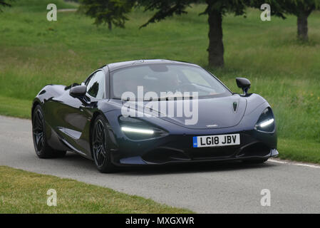 London, Großbritannien. 4. Juni 2018. Die Demonstrationen am Motor Sport Hall des Ruhmes zu den spektakulären Royal Automobile Club Woodcote Park, Surrey, London, Großbritannien zurück. 4. Juni 2018. Credit: Siehe Li/Alamy leben Nachrichten Stockfoto