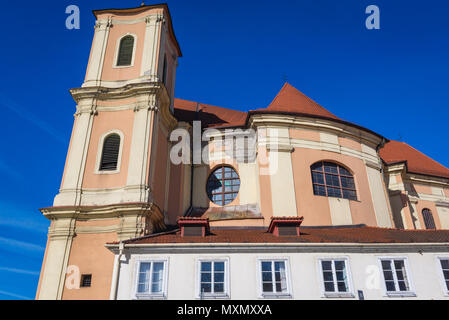 Alte Kathedrale des Heiligen Johannes von Matha und hl. Felix von Valois einfach als Dreifaltigkeit Kirche in Bratislava, Slowakei bekannt Stockfoto