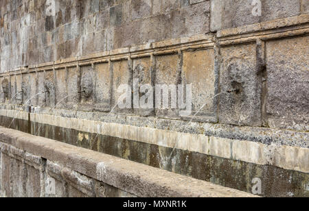 Fontana Delle Sette Cannelle (Brunnen der sieben Tüllen, gebaut im Jahre 1545), Tuscania, Provinz Viterbo, Latium, Italien Stockfoto