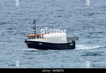 Angeln Boot "Ozean Anbieter "LN 4, Rückkehr in Newlyn Harbour Stockfoto