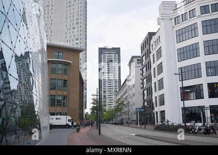 Eindhoven, Niederlande - 16. Mai 2018: Modernes Gebäude in Eindhoven