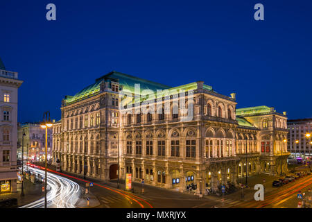 Die Wiener Staatsoper (Deutsch: Wiener Staatsoper) ist eine österreichische Oper und Opera Company, mit Sitz in Wien/Österreich. Stockfoto