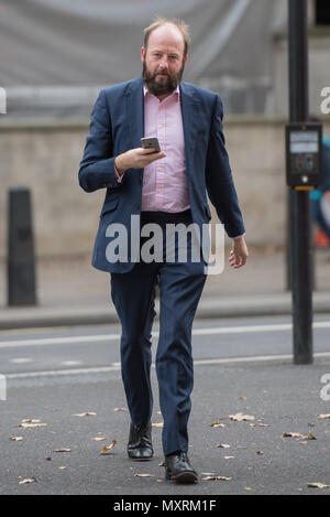 Downing Street, London, UK. 26. September 2016. Nick Timotheus, Downing Street gemeinsame Stabschef, kommt in der Downing Street. Senior Minister sind gr Stockfoto
