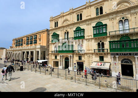 Street Scene, Trio ir Repubblika, Valletta, Malta Stockfoto