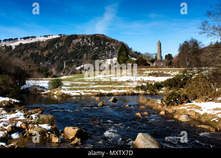 Klosteranlage in einer Winterlandschaft Stockfoto