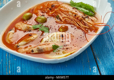 Brodetto - Kroatische Meeresfrüchteeintopf, ähnlich einer italienischen Brodetto oder Griechischen Bourdeto. Stockfoto