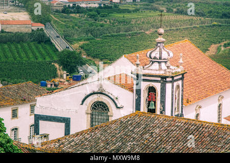 Igreja de Sao Pedro - St. Peter's Church in Obidos, Portugal. Stockfoto