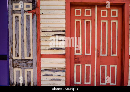 Verschiedene Farben, Texturen und Architektur rund um New Orleans, Louisiana Stockfoto