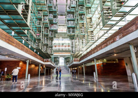 Mexiko-Stadt,Hispanic,Mexican,Buenavista,Biblioteca Vasconcelos Öffentliche Bibliothek,Zeitgenössische Architektur,Alberto Kalach,Interieur i Stockfoto