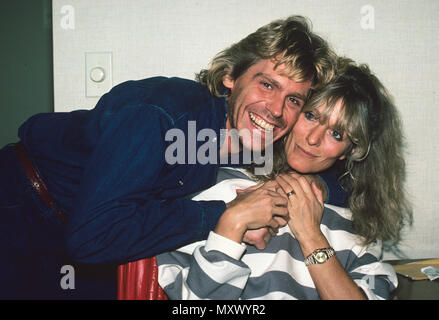 Jeff Conaway und Rona Newton John zusammen dargestellt in New York City in 1983. Quelle: Walter McBride/MediaPunch Stockfoto