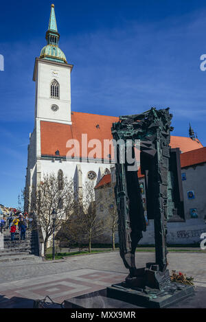 Holocaust Denkmal vor Saint Martin's Cathedral in Bratislava, Slowakei Stockfoto