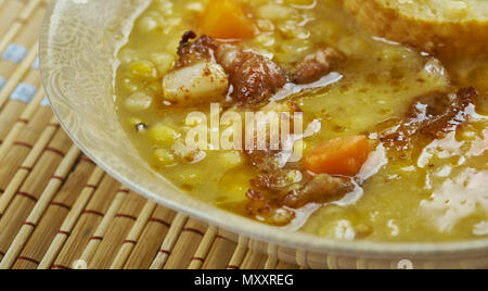 Traditionelle Neufundland Erbsensuppe, mit übrig gebliebenen Schinken oder Salz Rindfleisch, Stockfoto