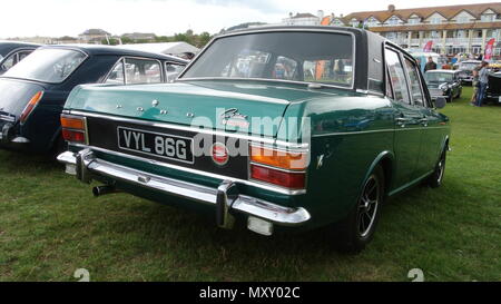 A 1969 Ford Cortina Mk1 Savage bis auf Anzeige an der Englischen Riviera Classic Car Show, Torquay, Devon, England, UK geparkt Stockfoto