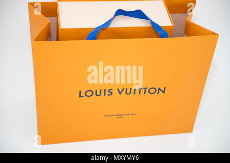 Philadelphia, Pennsylvania, USA - 24. MAI 2018: ein Louis Vuitton. Louis Vuitton ist ein Designer Mode Marke für seine Lederwaren bekannt. Stockfoto
