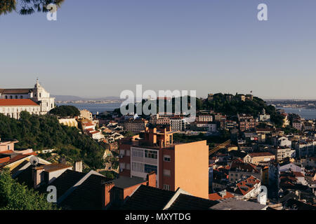 Lissabon, Portugal - 05 Mai, 2018: Erhöhte Ansicht von Lissabon Skyline. Stockfoto