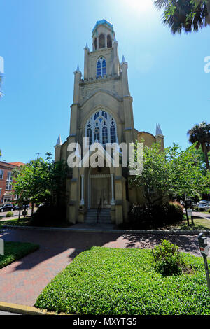 Gemeinde Mickve Israel befindet sich im historischen Viertel von Savannah, Georgia, auf schönen Monterey Square auf Bull Street Stockfoto