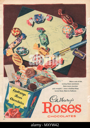 Cadbury's Roses Schokoladensortiment, 1957. Farbwerbung. Legendäre britische Süßwarenmarke. Stockfoto