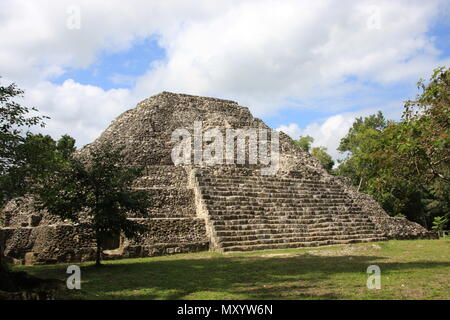 Verlorene Welt Pyramide, Mundo Perdido Komplex, Tikal, Maya Stadt Guatemala Stockfoto