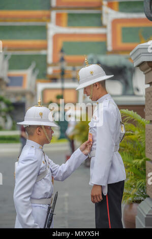 Schutzvorrichtungen an den königlichen Palast, Bangkok, Thailand Stockfoto