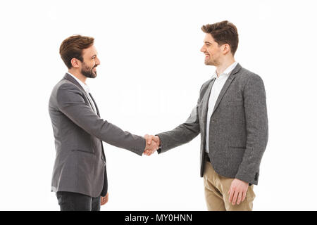 Porträt einer zwei zufriedene Geschäftsleute die Hände schütteln auf weißem Hintergrund Stockfoto