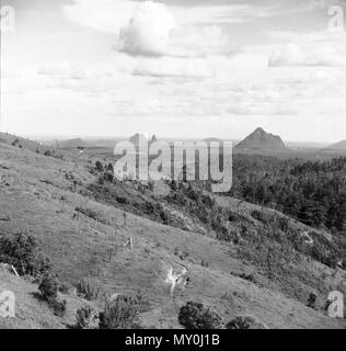 Glass House Mountains, Dezember 1970. Stockfoto