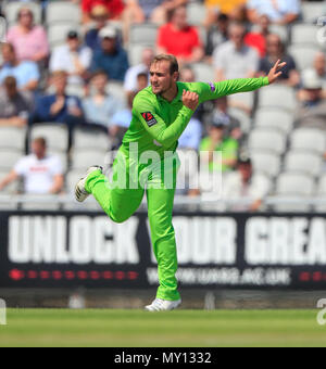 Emirate Old Trafford, Manchester, UK. 5. Juni 2018. Royal London einen Tag Cup Cricket, Lancashire und Yorkshire Vikings; Liam Livingstone Schalen für Lancashire Credit: Aktion plus Sport/Alamy leben Nachrichten Stockfoto