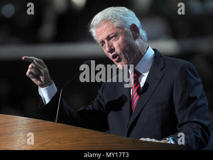 CHARLOTTE, NC - 5. SEPTEMBER: Bill Clinton während der Democratic National Convention 2012 im Time Warner Center am 5. September 2012 in Charlotte, North Carolina Personen: Bill Clinton Stockfoto