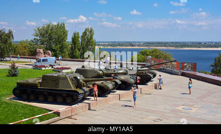 Russland, Wolgograd, Mai 12, 2018 Ausstellung der militärischen Ausrüstung aus dem Zweiten Weltkrieg Stockfoto