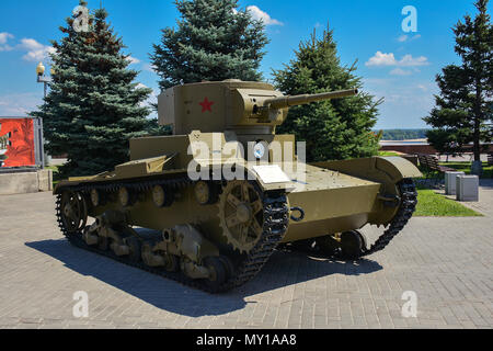 Russland, Wolgograd, Mai 12, 2018 Ausstellung der militärischen Ausrüstung aus dem Zweiten Weltkrieg Stockfoto