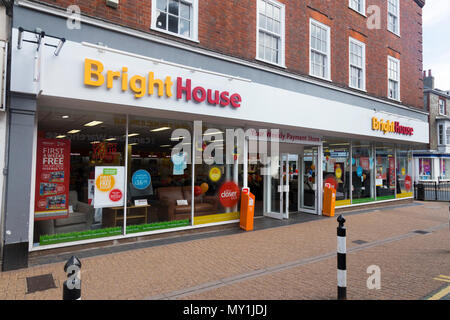 Ein helles Haus/Brighthouse Shop Händler/Retail Store in Newport auf der Isle of Wight. (98) Stockfoto