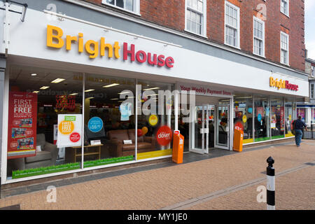 Ein helles Haus/Brighthouse Shop Händler/Retail Store in Newport auf der Isle of Wight. (98) Stockfoto