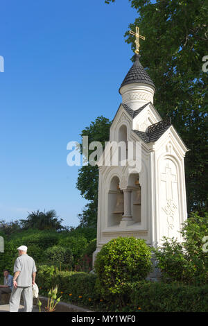 In Jalta auf der Krim - Mai 30, 2016: Das Haus der Kirche der Romanow-dynastie in Livadiya Stockfoto