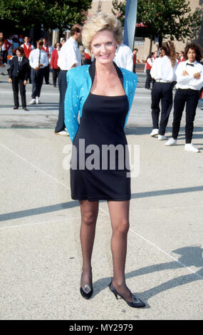 PASADENA, Ca - 25. August: Schauspielerin Florence Henderson nimmt an der 43. jährlichen Primetime Emmy Awards am 25. August 1991 in Pasadena Civic Auditorium in Pasadena, Kalifornien. Foto von Barry King/Alamy Stock Foto Stockfoto