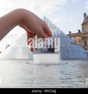 Museum Louvre, Musée du Louvre und der Glaspyramide, Paris, Frankreich, Europa. Stockfoto
