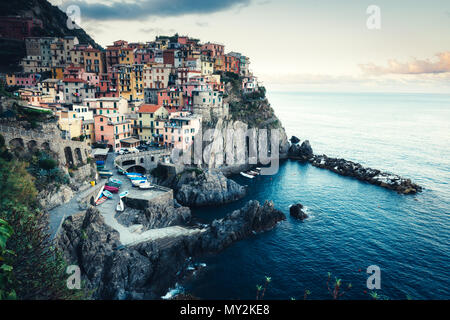 Fantastische Landschaft von Manarola Stadt Stockfoto